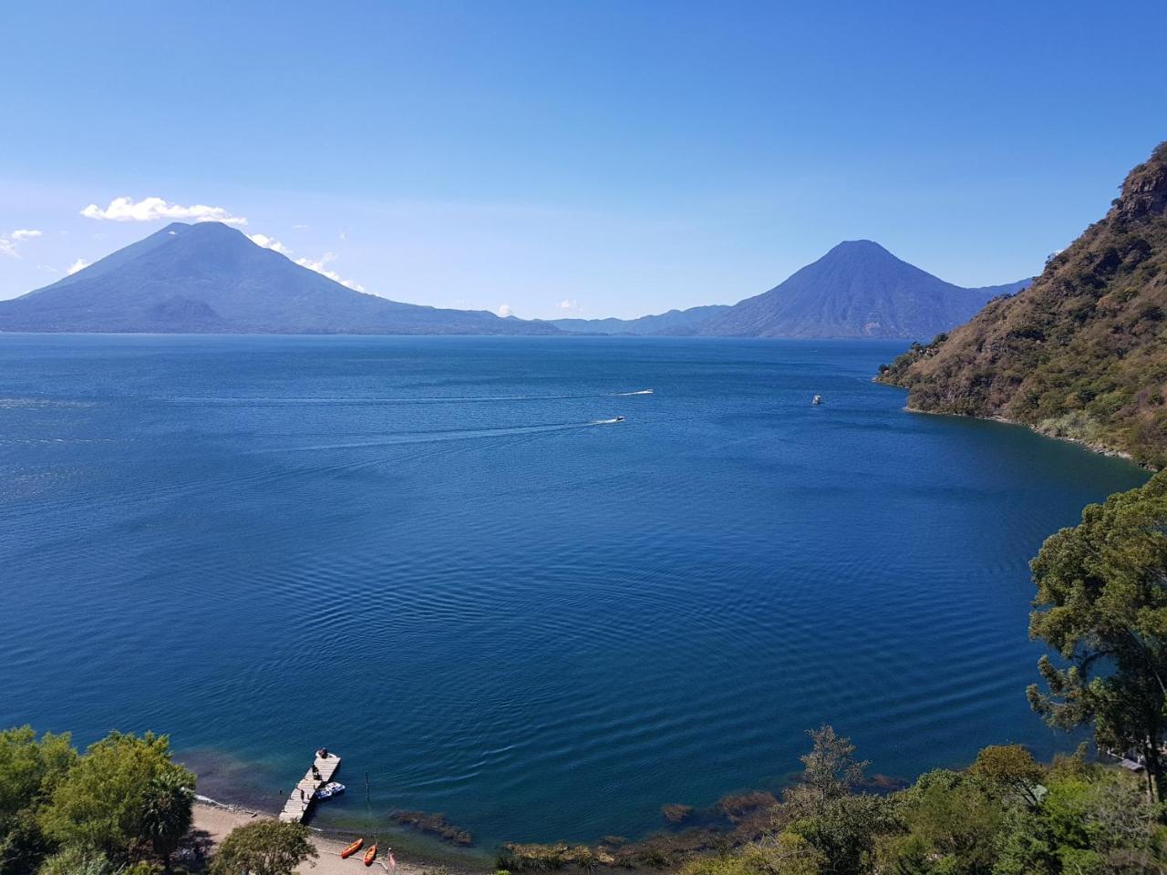The Paradise Of Atitlan Suites - Free Breakfast Supplies Panajachel Exterior photo