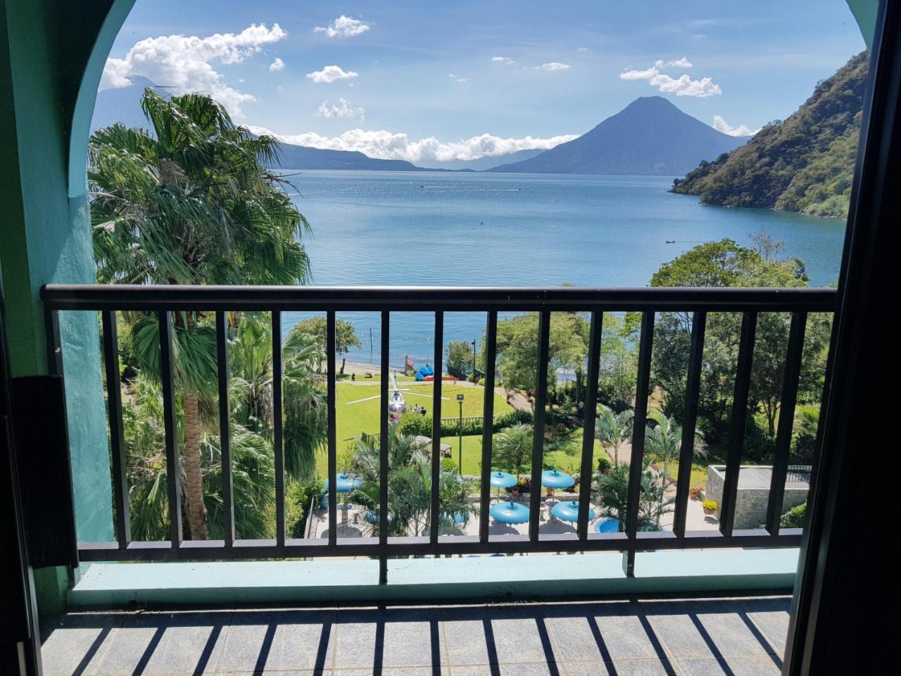 The Paradise Of Atitlan Suites - Free Breakfast Supplies Panajachel Exterior photo